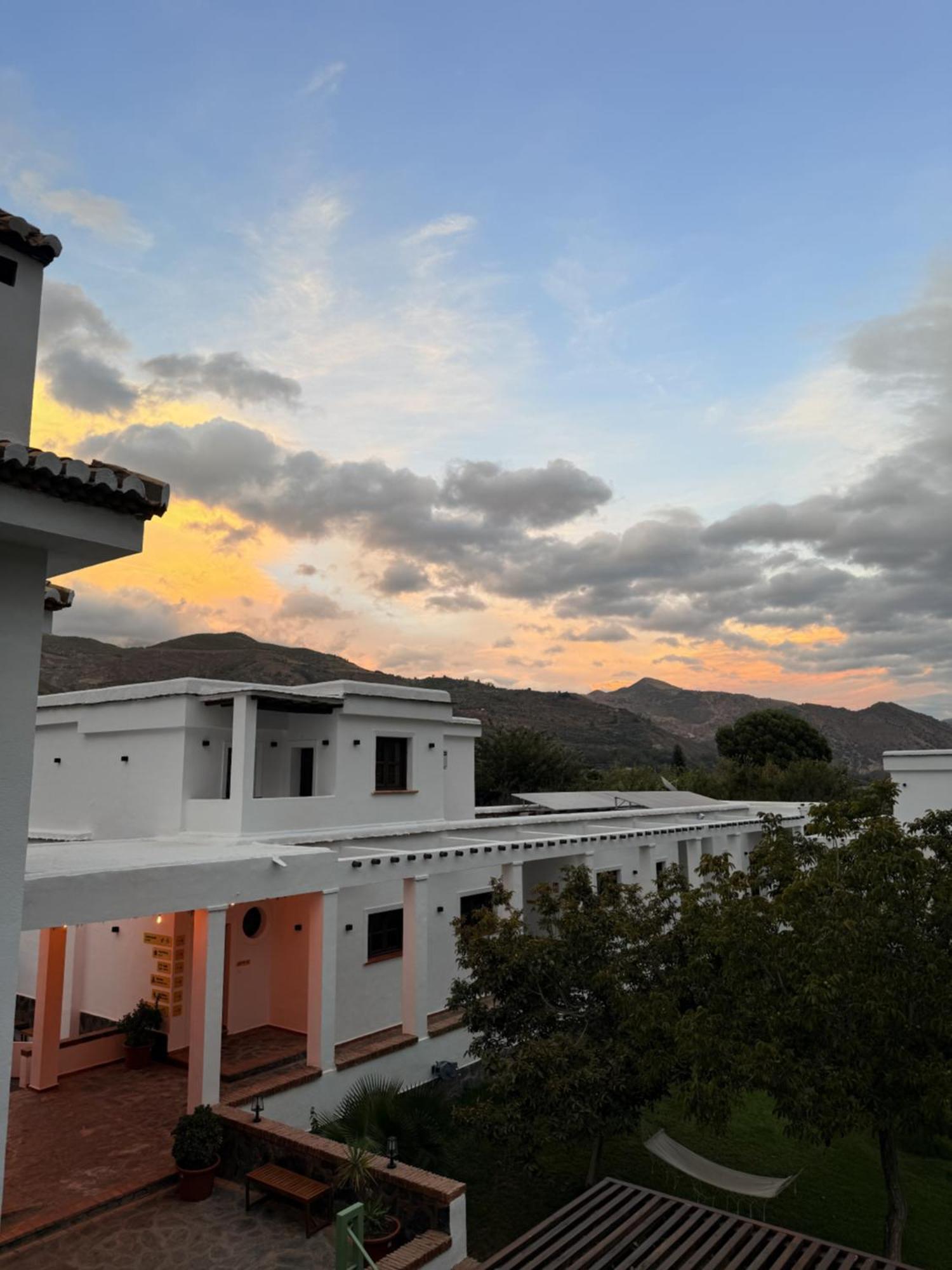 Hotel Taray Botanico Orgiva Bagian luar foto
